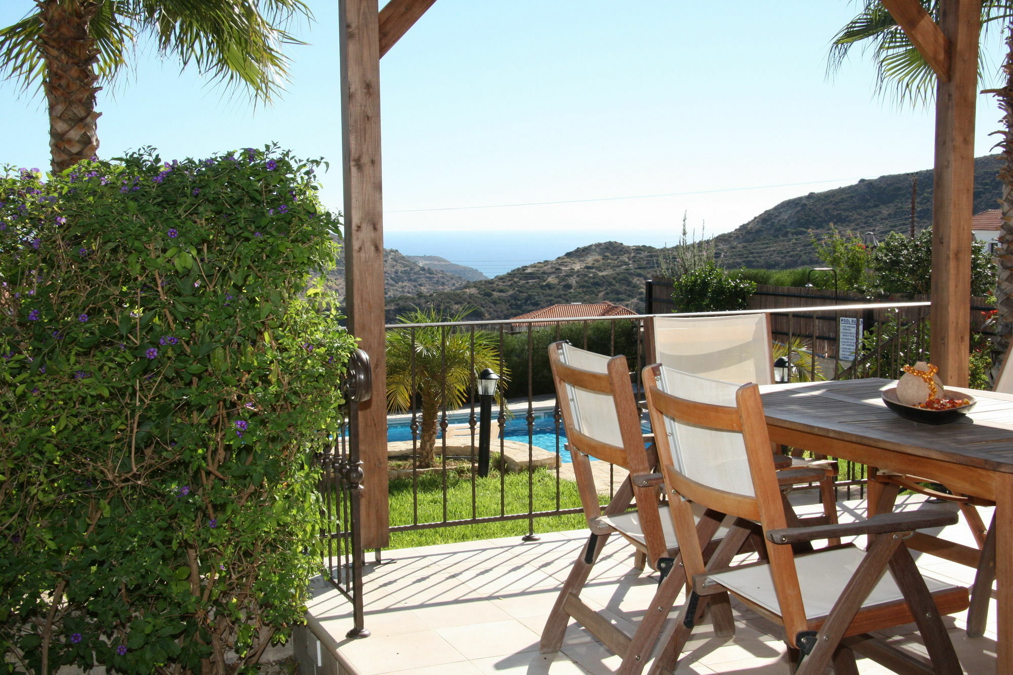 Vineland Sheromyli Villas ピッソウリ エクステリア 写真